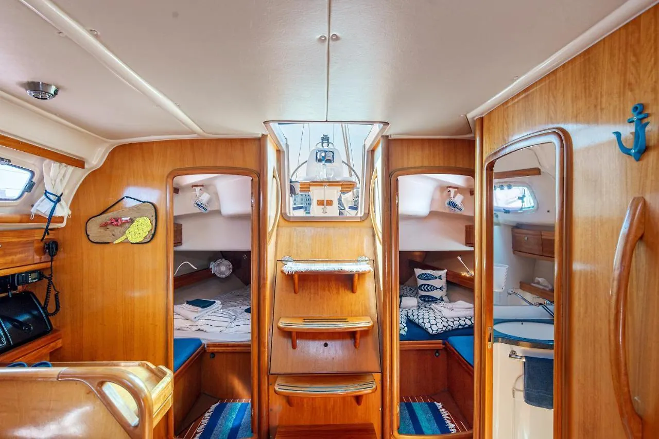 Charming Sailing Boat - Le Dimore Di Ines Bari 0*,