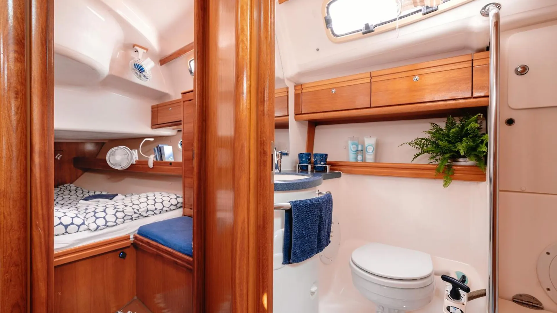 Bådhotel Charming Sailing Boat - Le Dimore Di Ines Bari Italien